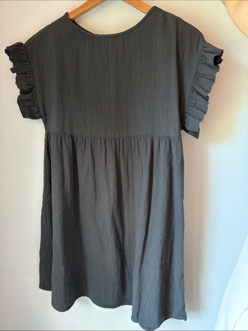 Billabong Gauze Linen Blend Flutter sleeve Dress